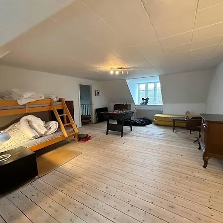 Havlykkegaard - En Unik Gammel Dame Ved Ostersoen Idestrup